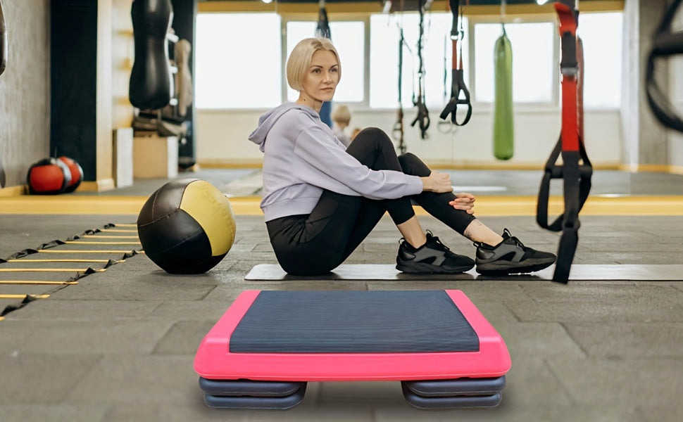 Adjustable Workout Aerobic Stepper in Fitness & Exercise Step Platform Trainer Red Black with 2/4 Risers