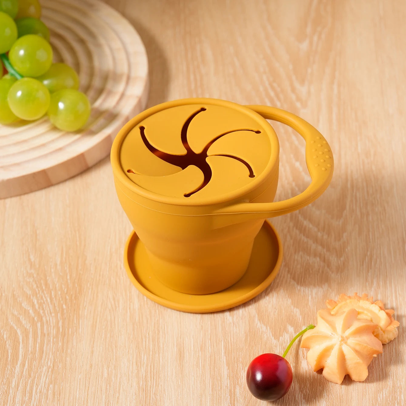 1PCS Baby Silicone Tableware Collapsible Snack Cup Baby Shower Gift Portable Baby Snack Box Feeding Trianing Baby Food Storage
