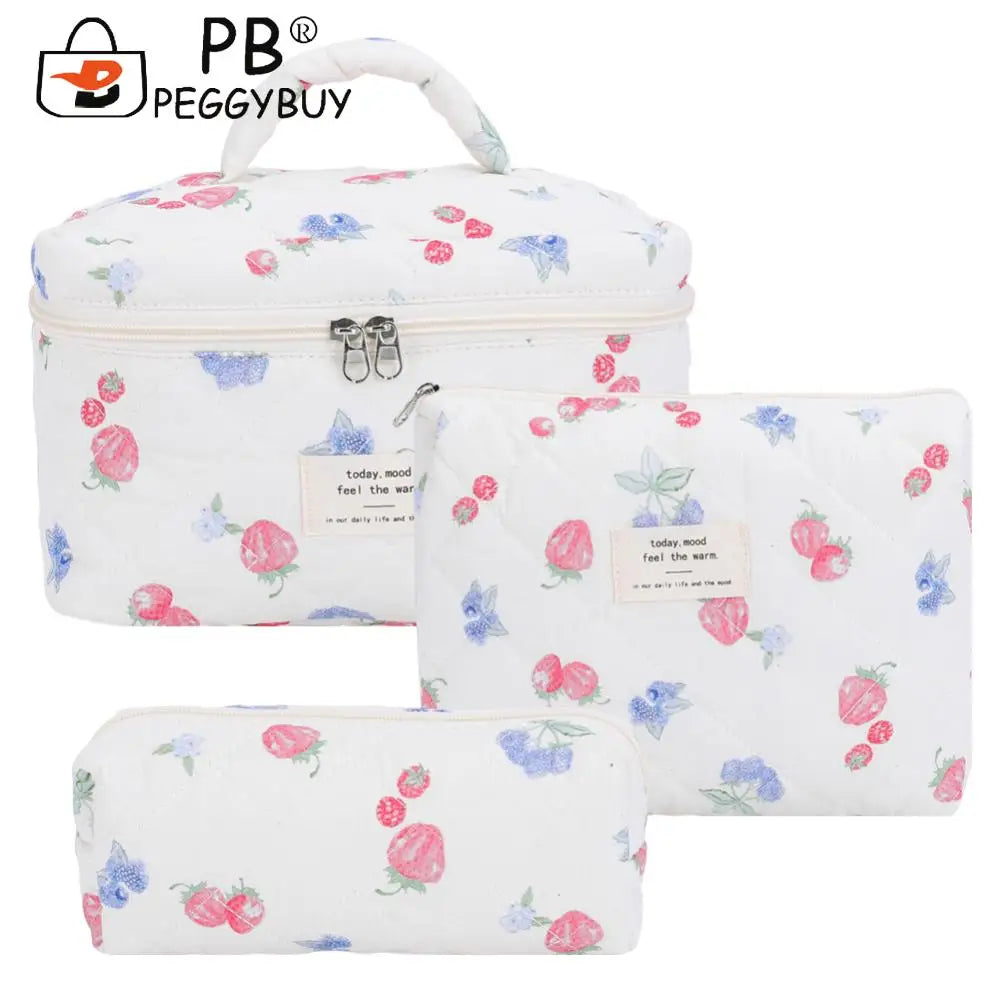 3Pcs Padded Makeup Bag Large Capacity Quilting Storage Bag Strawberry Print Adorable Padding Skincare Pouch Ladies Trip Bag