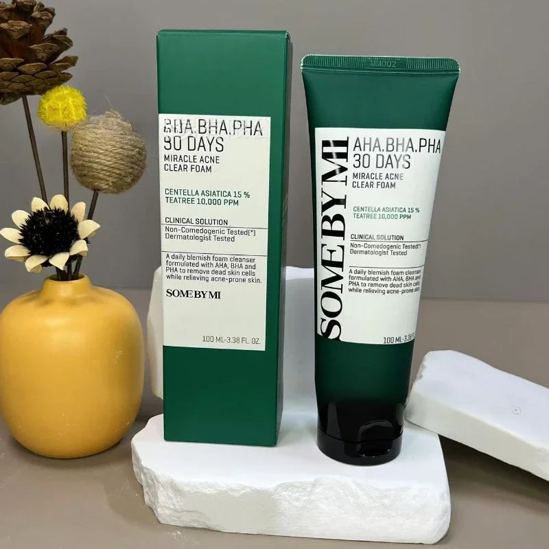 Shabomi Tea Tree Triac Acid Essence 50ml is suitable for deep cleaning of acne-sensitive skin