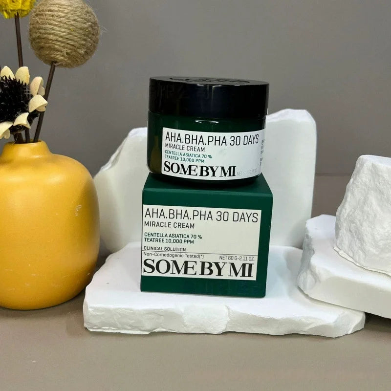 Shabomi Tea Tree Triac Acid Essence 50ml is suitable for deep cleaning of acne-sensitive skin
