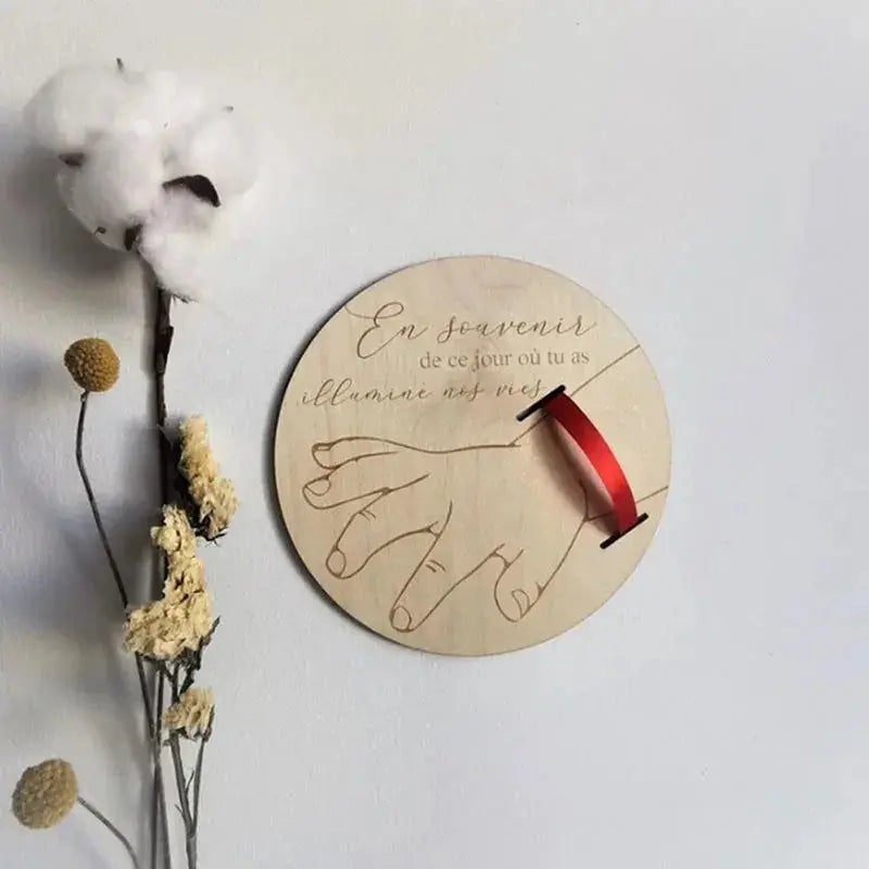 Wooden baby birth hospital bracelet commemorative plaque, circular carved newborn collection plaque Nova Trendz