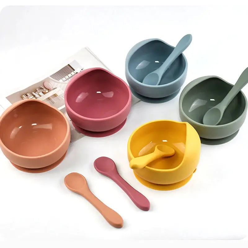 Silicone Baby Bowl Self feeding Training Snail Bowl Infant Anti Drop Sucker Set With Spoon Set Children's Feeding Tableware Nova Trendz