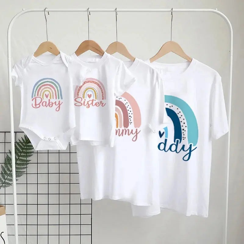 Rainbow Family Matching Outfit Dad Mom and Me Family Shirt Fashion Baby Bodysuits Brother Sisters Family Life Outfits Look Nova Trendz