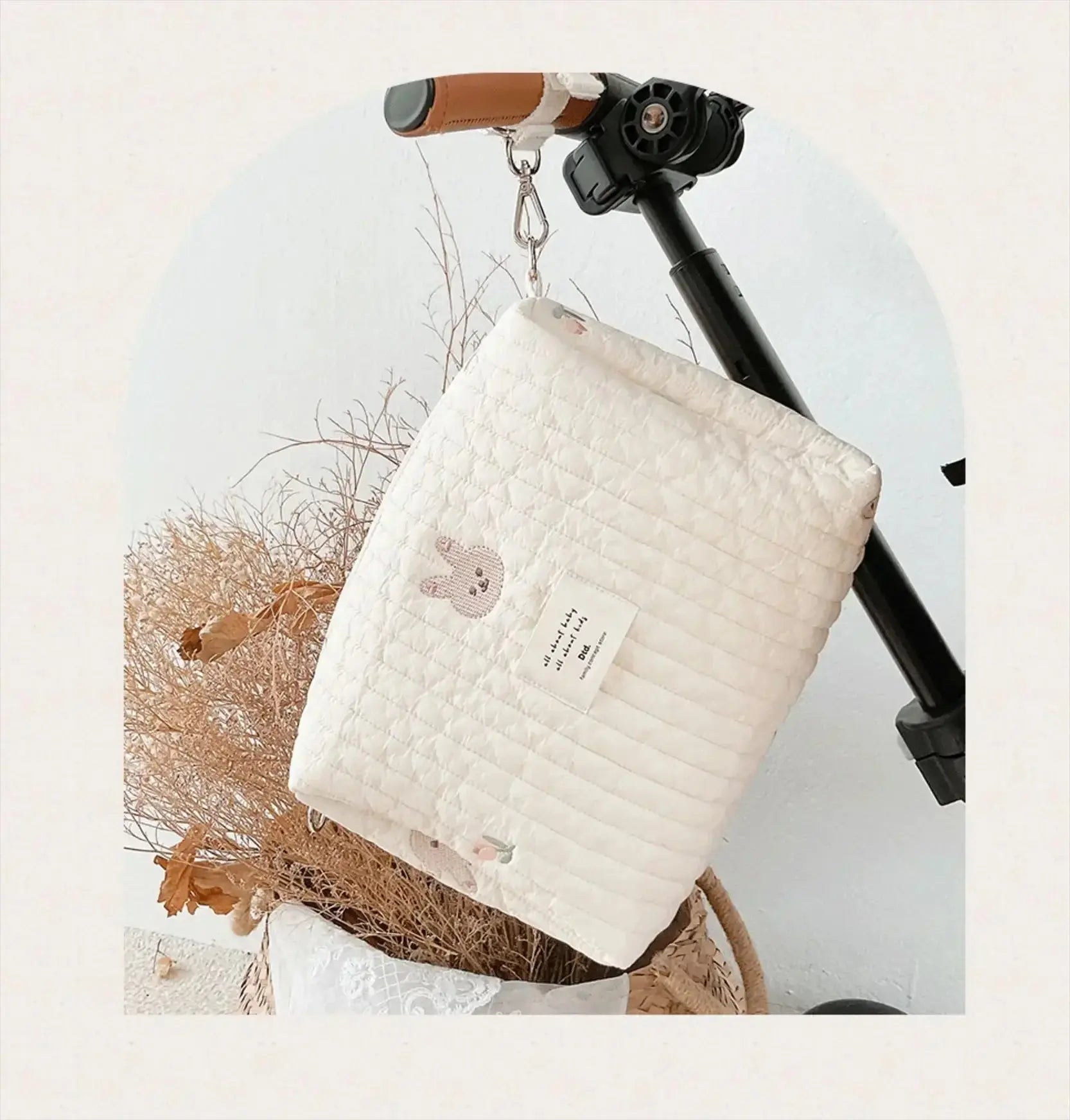 Portable Stroller Nappy Bag Quilted Baby Diaper Caddy Organizer Embroidered Mommy Bags Babies Accessories Changing Bag Storage Nova Trendz