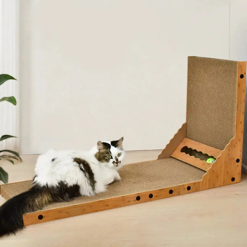 Cat scratching board vertical scratching post duarable cat scratcher high quality Corrugated cardboard Cat Scratching pad Nova Trendz
