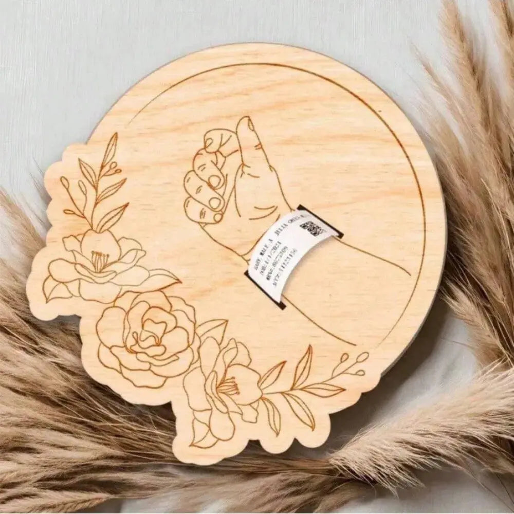 Wooden Baby Birth Bracelet Keepsake Plaque Engraved Disc Birth Sign Gift for New Parents Nova Trendz
