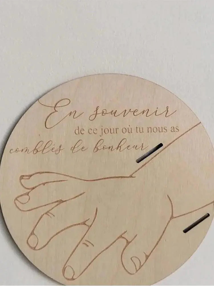 Wooden baby birth hospital bracelet commemorative plaque, circular carved newborn collection plaque Nova Trendz