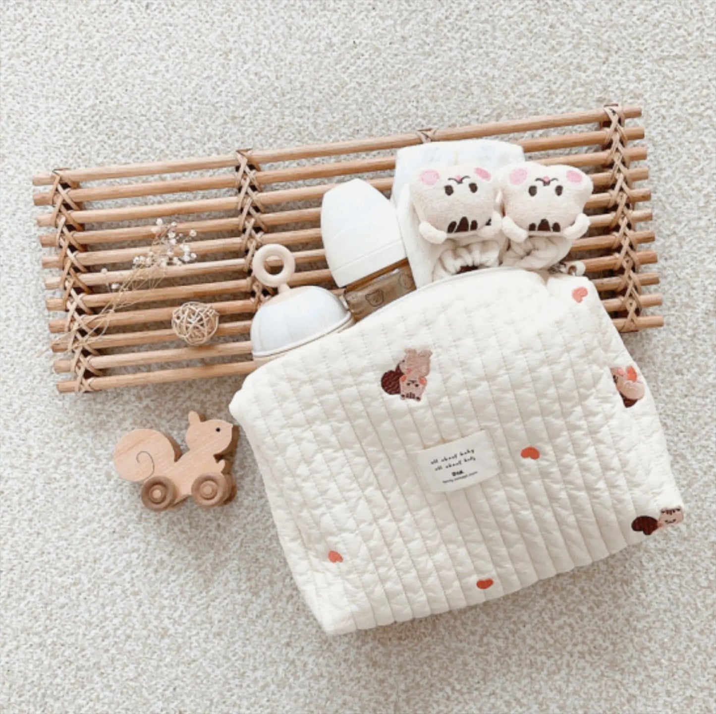 Portable Stroller Nappy Bag Quilted Baby Diaper Caddy Organizer Embroidered Mommy Bags Babies Accessories Changing Bag Storage